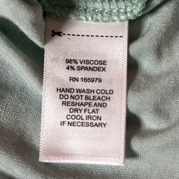 Cable & Gauge (studio) Relaxed Light Green Short Sleeve Tee - Picture 4 of 6